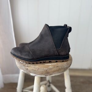 Sorel Chelsea Brown Leather Ankle Boots Comfort Pull On Women's Outdoor Size 8